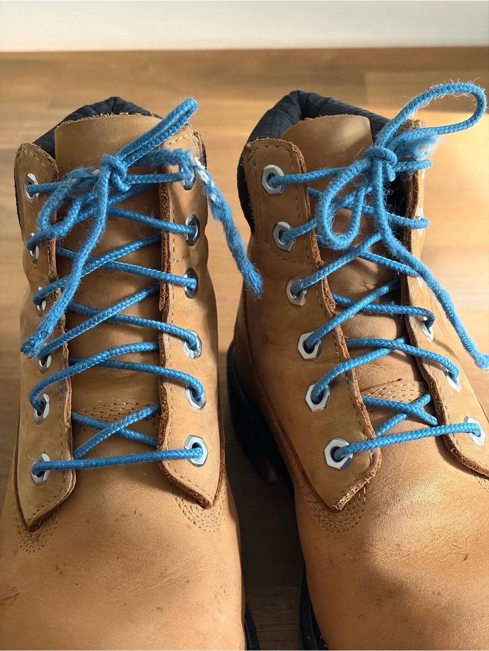 Timberland Kids Waterproof Boots Wheat Blue Accents Size 4.5 Boys/Youth